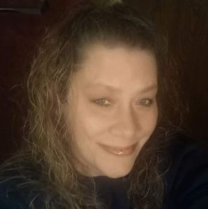 Meet your Posher, Yolanda